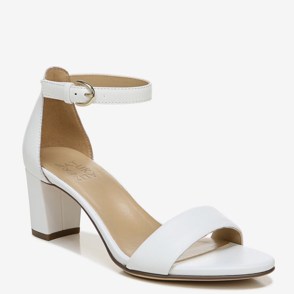 Vera White Leather Naturalizer Heels